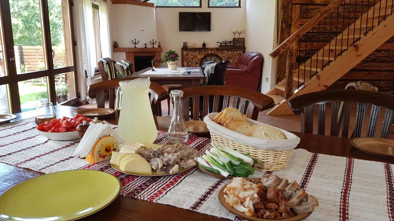 Bed and Breakfast Sura Lu' Vasile. Crivina  Zewnętrze zdjęcie