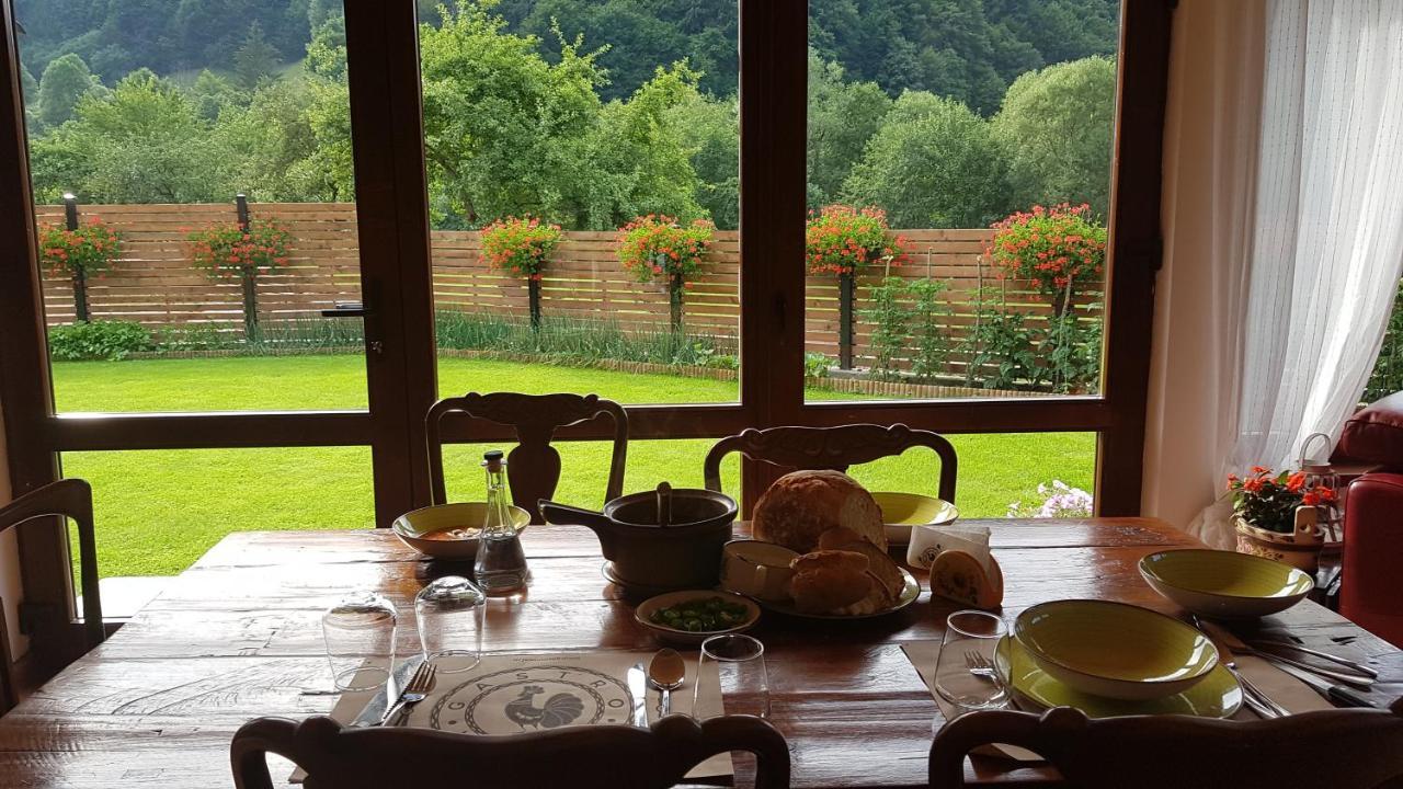 Bed and Breakfast Sura Lu' Vasile. Crivina  Zewnętrze zdjęcie